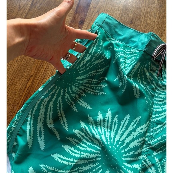 Speedo Men's 7" Swim Shorts Swimwear Trunks Bottoms UPF 50+ L - Picture 5 of 10